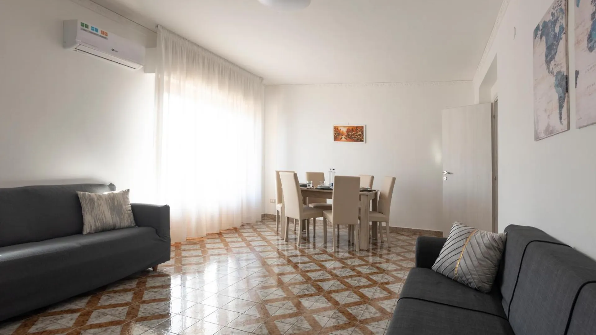 Cama Casa Vacanze - Qui Vivi La Vera Storia Normanna パレルモ 0*,  イタリア